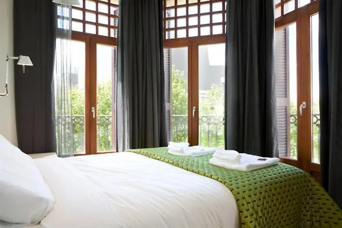 Las Ramblas Suites 바르셀로나 아파트