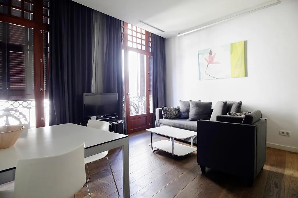 Daire Las Ramblas Suites Barselona