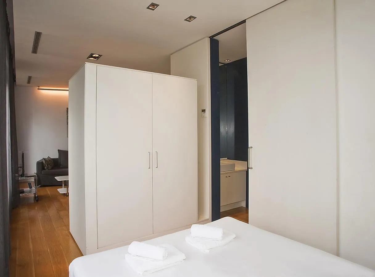 Daire Las Ramblas Suites Barselona İspanya